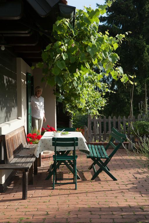 Ferienhaus Neubauer 스피에펠트 외부 사진