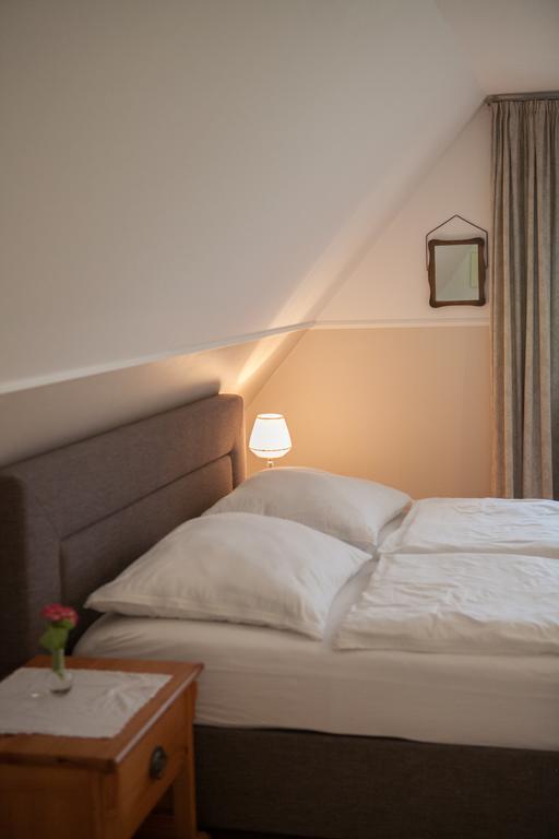 Ferienhaus Neubauer 스피에펠트 외부 사진